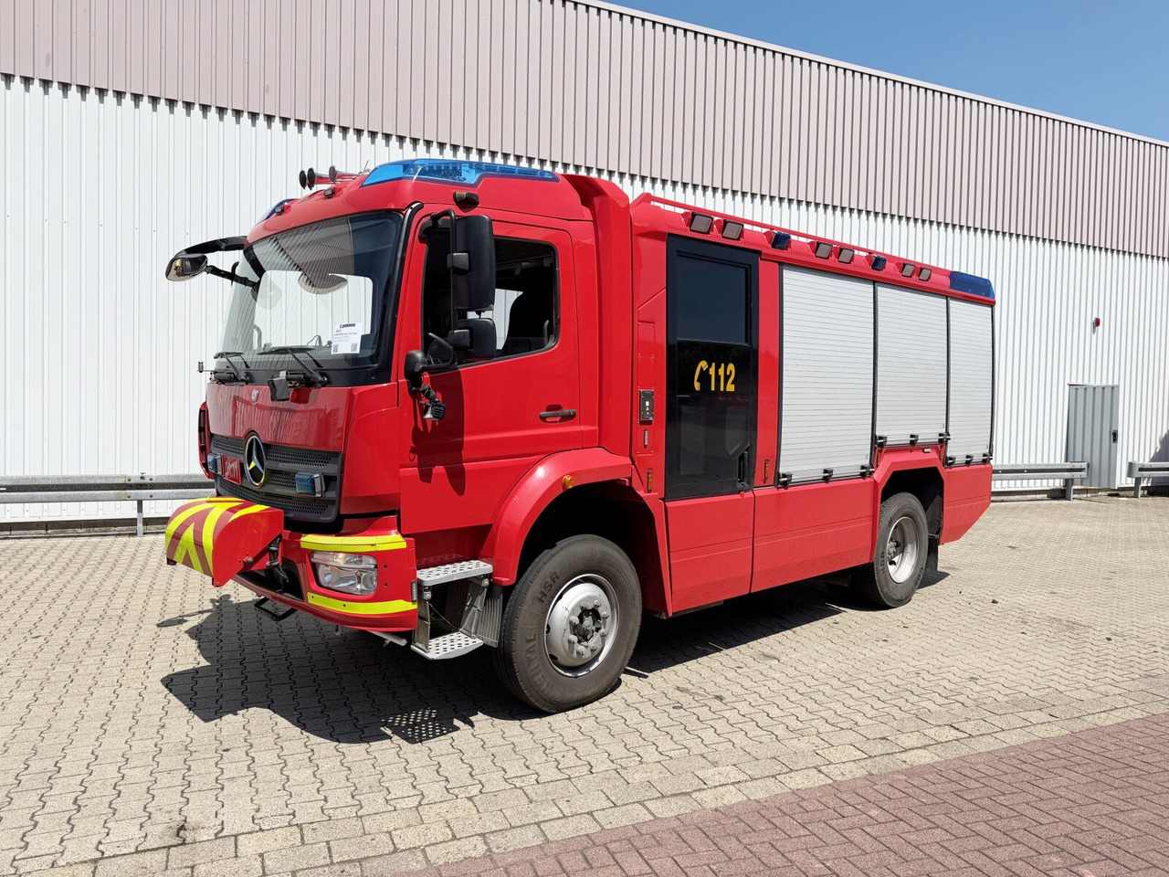 Mercedes-Benz Atego 1530 AF 4x4 Atego 1530 AF 4x4, Rosenbauer TLF, Retarder - Hasičské vozidlo: obrázok 1 Mercedes-Benz Atego 1530 AF 4x4 Atego 1530 AF 4x4, Rosenbauer TLF, Retarder - Hasičské vozidlo: obrázok 1