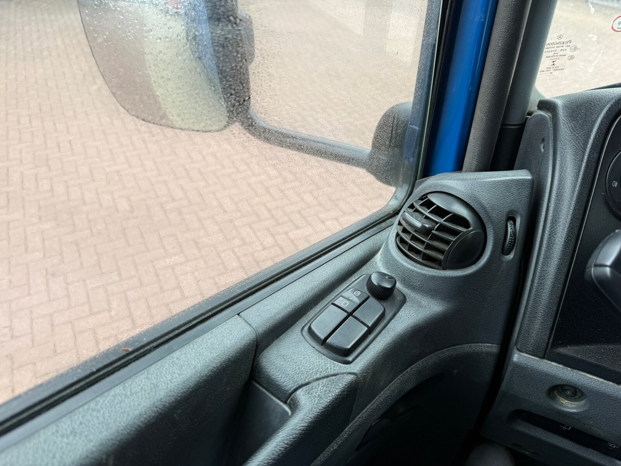 Mercedes-Benz Atego 1630 K 4x2 Atego 1630 K 4x2, Meiller 3-Seiten, 2 x AHK Öl - Sklápač: obrázok 5 Mercedes-Benz Atego 1630 K 4x2 Atego 1630 K 4x2, Meiller 3-Seiten, 2 x AHK Öl - Sklápač: obrázok 5