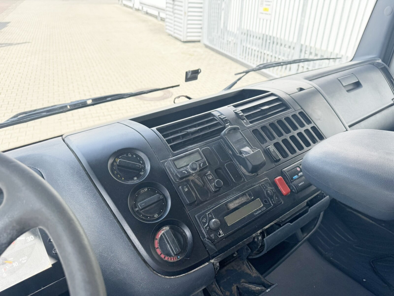 Leasing Mercedes-Benz Atego 815 K 4x2 Atego 815 K 4x2, 2 x AHK, Meiller Mercedes-Benz Atego 815 K 4x2 Atego 815 K 4x2, 2 x AHK, Meiller: obrázok 8