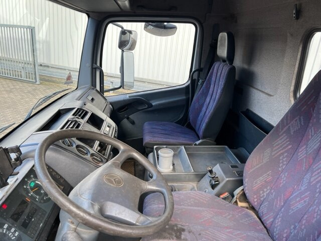 Mercedes-Benz Atego 818 4x2 Atego 818 4x2 - Valníkový/ Plošinový nákladný automobil: obrázok 3 Mercedes-Benz Atego 818 4x2 Atego 818 4x2 - Valníkový/ Plošinový nákladný automobil: obrázok 3