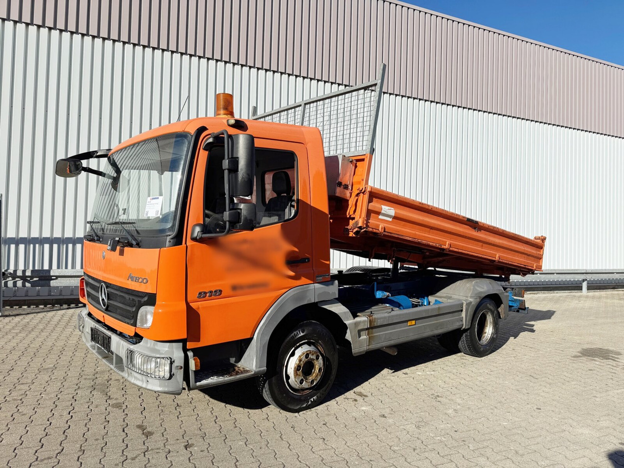 Mercedes-Benz Atego 818 K 4x2 Atego 818 K 4x2, 2x AHK - Sklápač: obrázok 1 Mercedes-Benz Atego 818 K 4x2 Atego 818 K 4x2, 2x AHK - Sklápač: obrázok 1