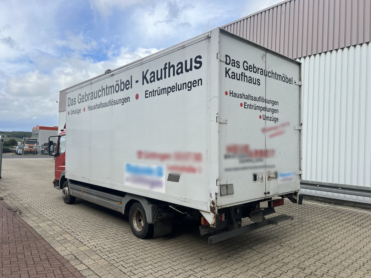 Mercedes-Benz Atego 818L 4x2 Atego 818L 4x2 - Skříňový nákladní auto: obrázok 4 Mercedes-Benz Atego 818L 4x2 Atego 818L 4x2 - Skříňový nákladní auto: obrázok 4