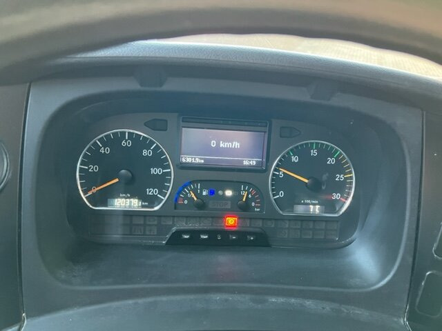 Mercedes-Benz Atego 822 4x2 Atego 822 4x2, Doka mit Kombisitzbank - Plachtové nákladné vozidlo: obrázok 3 Mercedes-Benz Atego 822 4x2 Atego 822 4x2, Doka mit Kombisitzbank - Plachtové nákladné vozidlo: obrázok 3