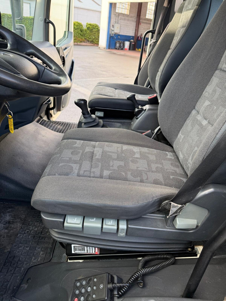 Leasing Mercedes-Benz Atego Atego 816 4 x 2 Mercedes-Benz Atego Atego 816 4 x 2: obrázok 6 Leasing Mercedes-Benz Atego Atego 816 4 x 2 Mercedes-Benz Atego Atego 816 4 x 2: obrázok 6