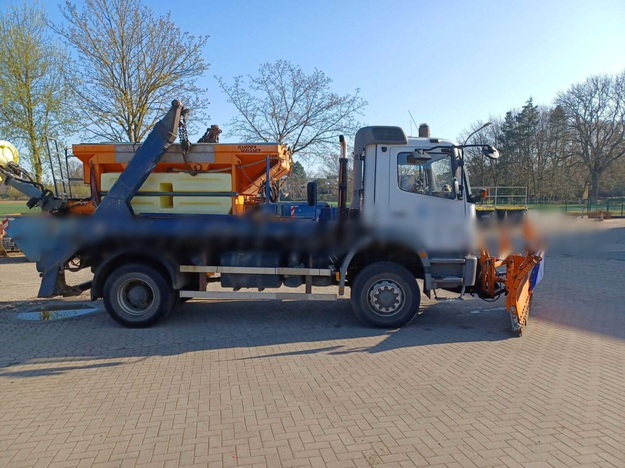 Mercedes-Benz Axor 1824 4x4 Axor 1824 4x4, Tele-Absetzer, Winterdienstausstattung - Ramenový nosič kontajnerov: obrázok 3 Mercedes-Benz Axor 1824 4x4 Axor 1824 4x4, Tele-Absetzer, Winterdienstausstattung - Ramenový nosič kontajnerov: obrázok 3