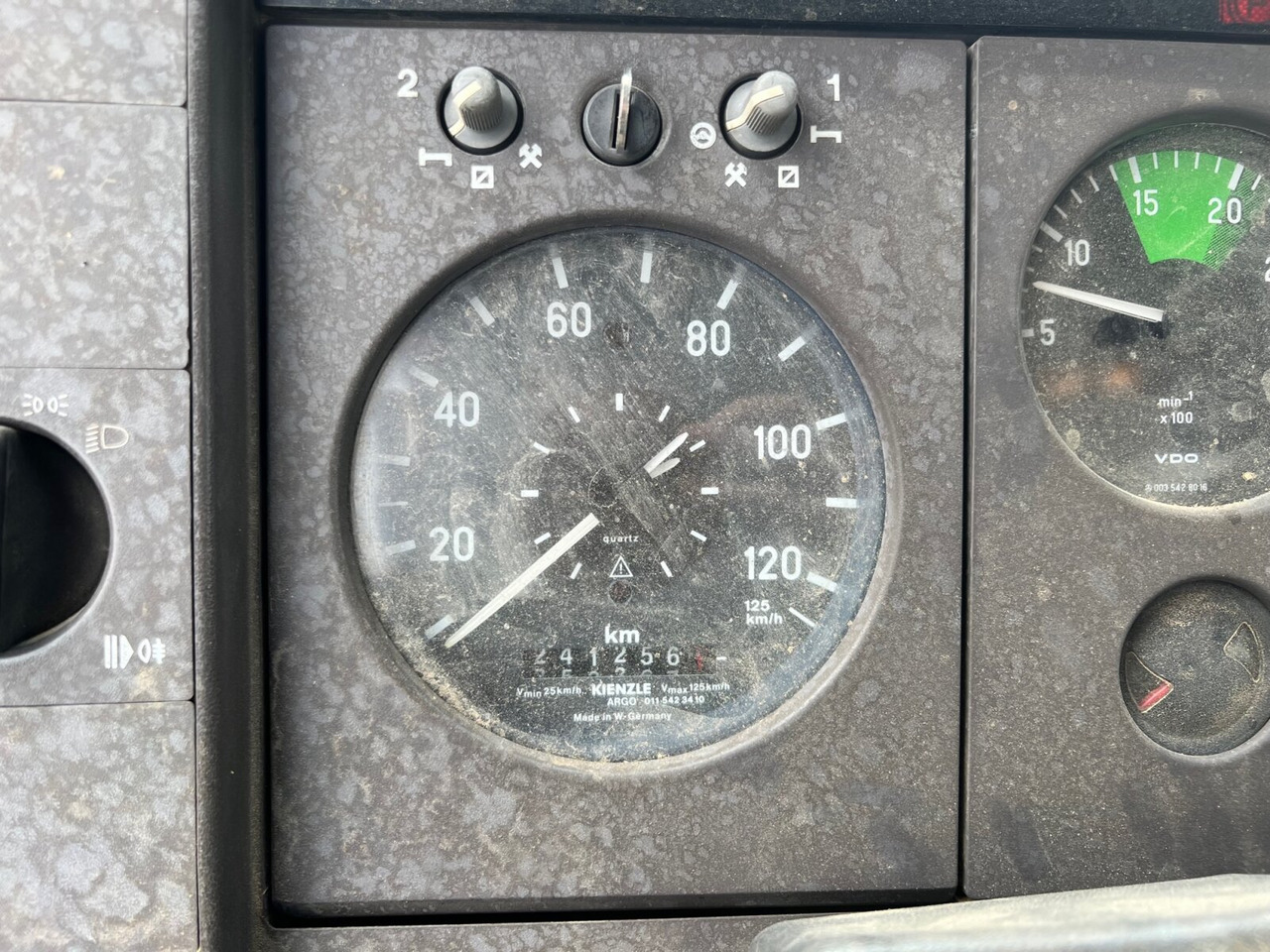 Mercedes-Benz LK 1117 K 4x2 LK 1117 K 4x2, 6-Zylinder Motor, 2x AHK - Sklápač: obrázok 3 Mercedes-Benz LK 1117 K 4x2 LK 1117 K 4x2, 6-Zylinder Motor, 2x AHK - Sklápač: obrázok 3