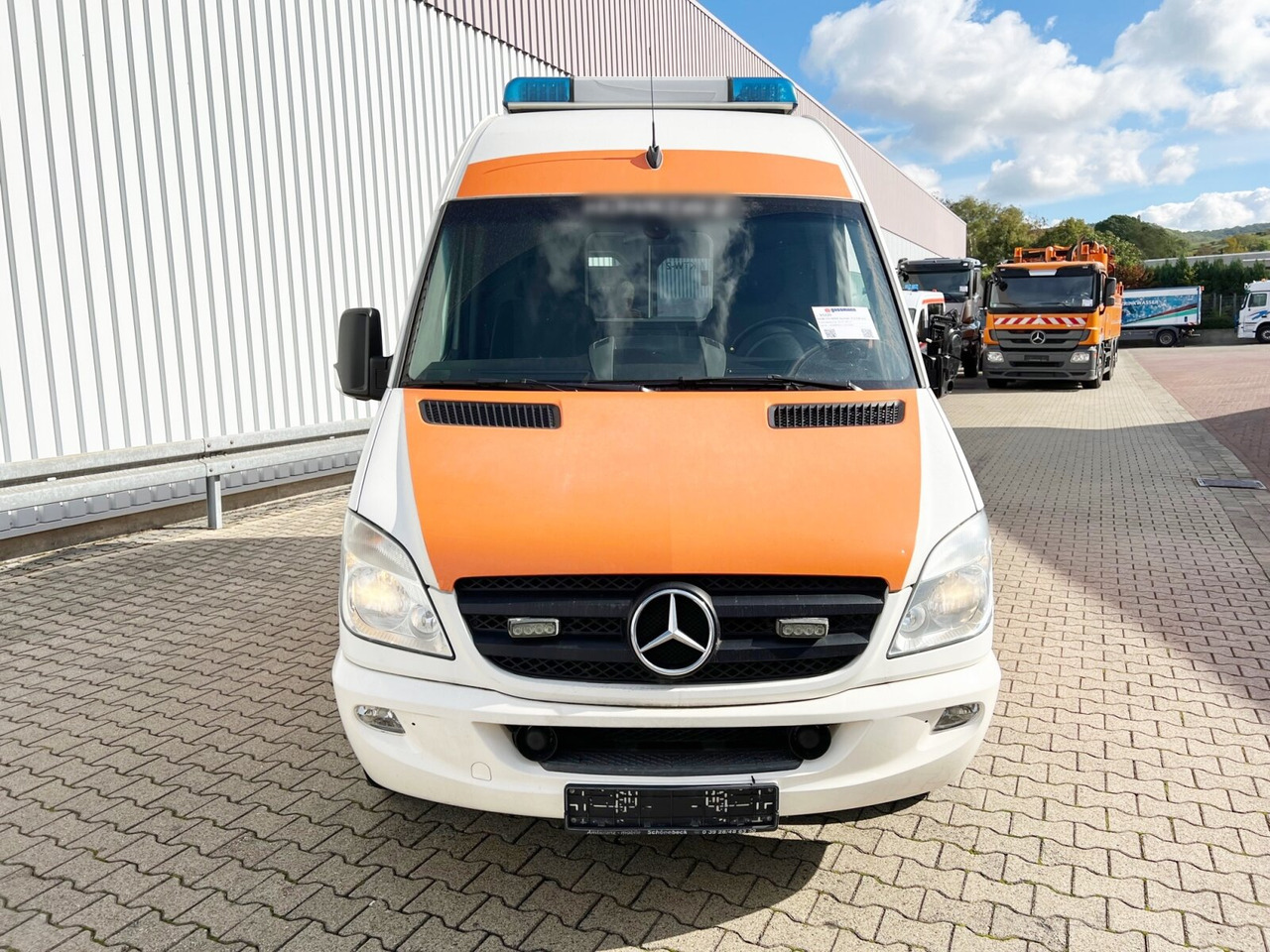 Sanitka Mercedes-Benz Sprinter 313 CDI 4x2 Sprinter 313 CDI 4x2, EEV, Krankenwagen: obrázok 8 Sanitka Mercedes-Benz Sprinter 313 CDI 4x2 Sprinter 313 CDI 4x2, EEV, Krankenwagen: obrázok 8