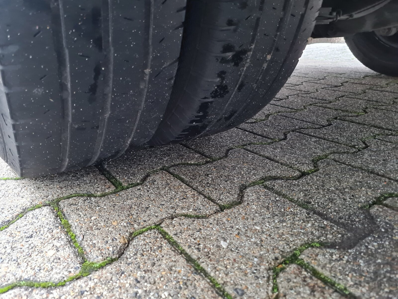 Mercedes-Benz Sprinter 516 CDI 4x2 Sprinter 516 CDI 4x2, Rettungswagen - Furgon: obrázok 2 Mercedes-Benz Sprinter 516 CDI 4x2 Sprinter 516 CDI 4x2, Rettungswagen - Furgon: obrázok 2