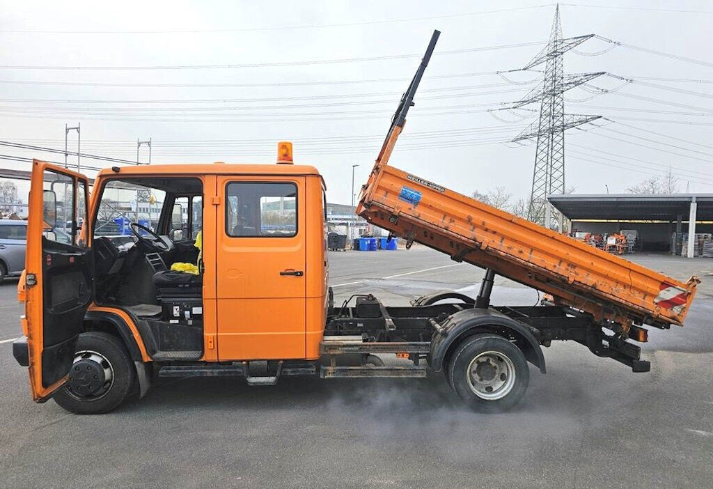 Mercedes-Benz Vario 813 D 4x2 Doka Vario 813 D 4x2 Doka, Meiller Kipper - Sklápač: obrázok 3 Mercedes-Benz Vario 813 D 4x2 Doka Vario 813 D 4x2 Doka, Meiller Kipper - Sklápač: obrázok 3