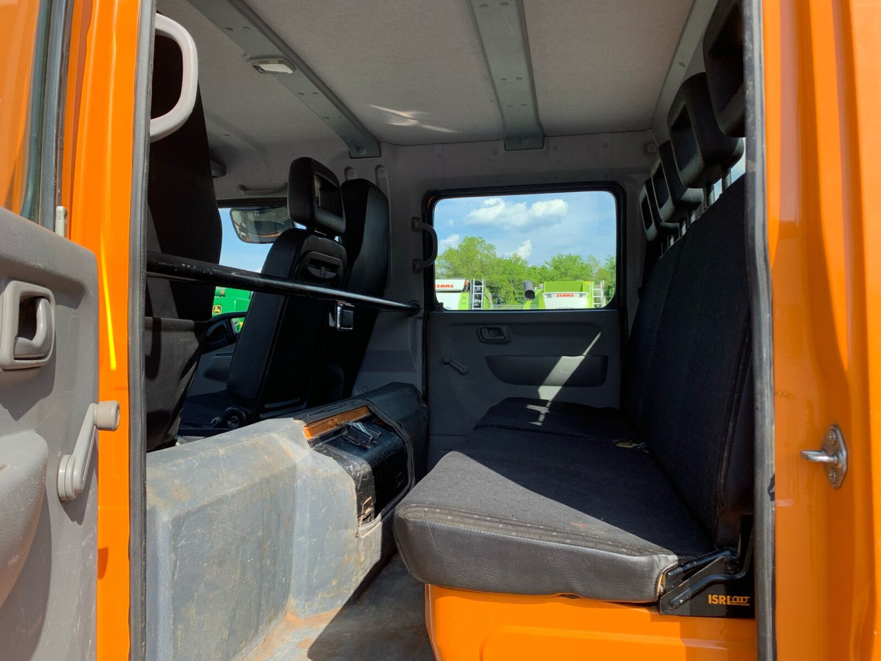 Mitsubishi Canter 6 C18D 4x4 Canter 6 C 18 D/4x4, Allrad, Doka, Kugel AHK, Bluetec - Sklápač: obrázok 5 Mitsubishi Canter 6 C18D 4x4 Canter 6 C 18 D/4x4, Allrad, Doka, Kugel AHK, Bluetec - Sklápač: obrázok 5