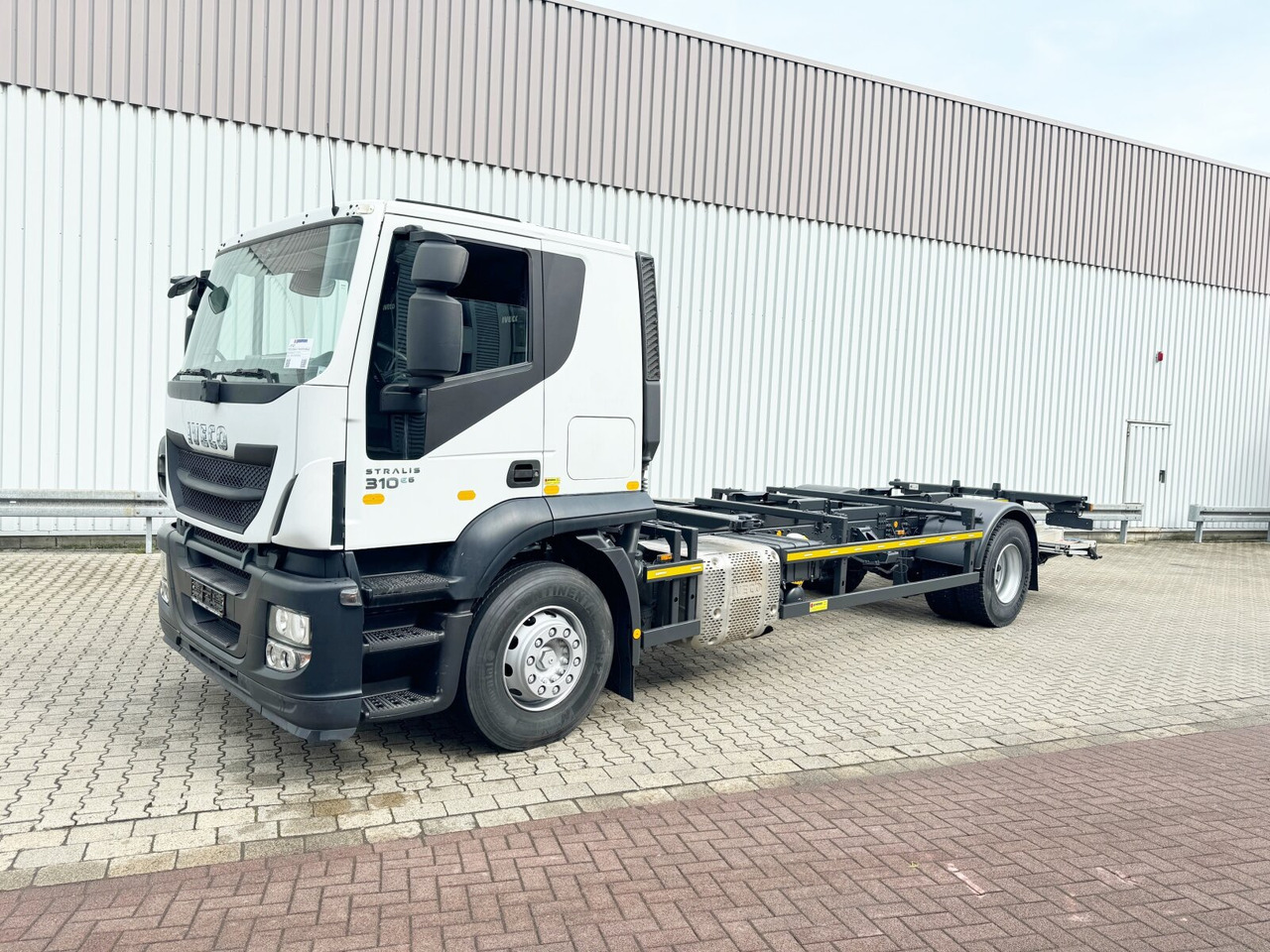 Nákladné auto Iveco Stralis AT 190 S31FP-CM 4x2 Stralis AT 190 S31FP-CM 4x2, LBW BÄR, Ex-: obrázok 7
