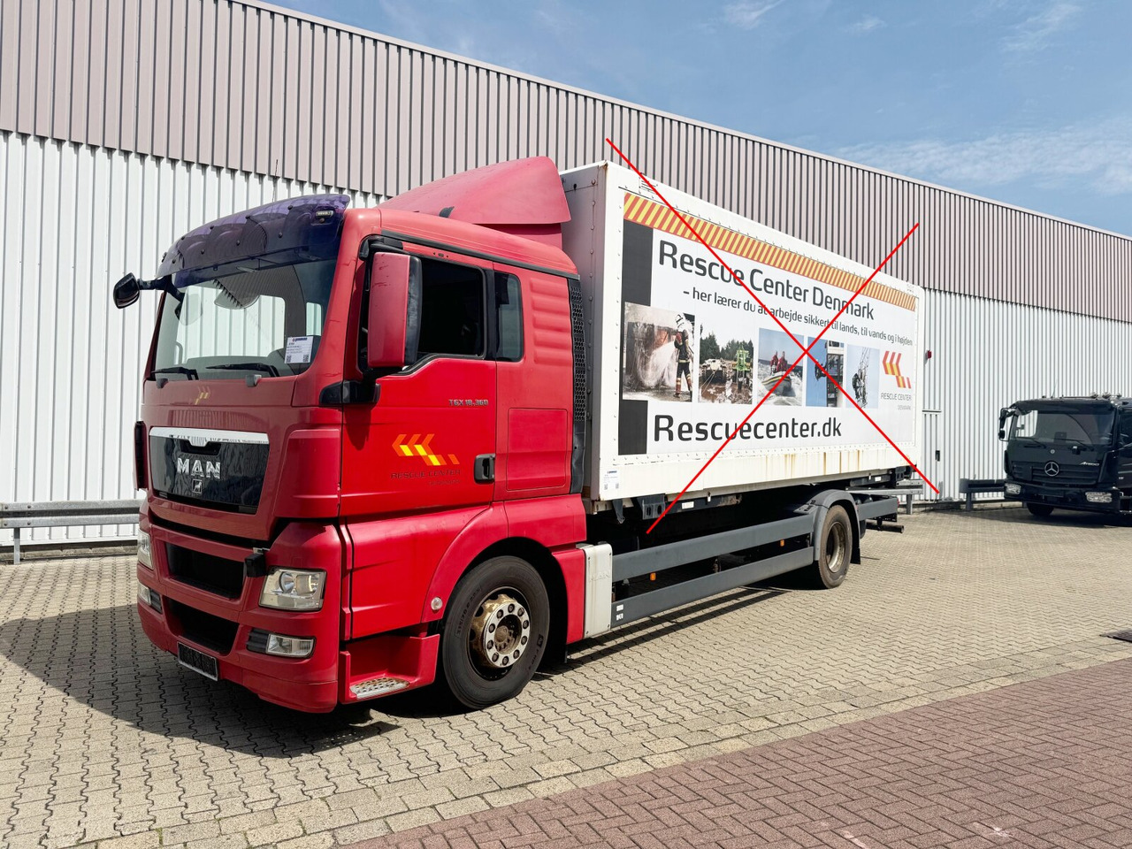 MAN TGX 18.360 4X2 LL TGX 18.360 4X2 LL, Ex-Fahrschule - Nákladné auto: obrázok 1 MAN TGX 18.360 4X2 LL TGX 18.360 4X2 LL, Ex-Fahrschule - Nákladné auto: obrázok 1