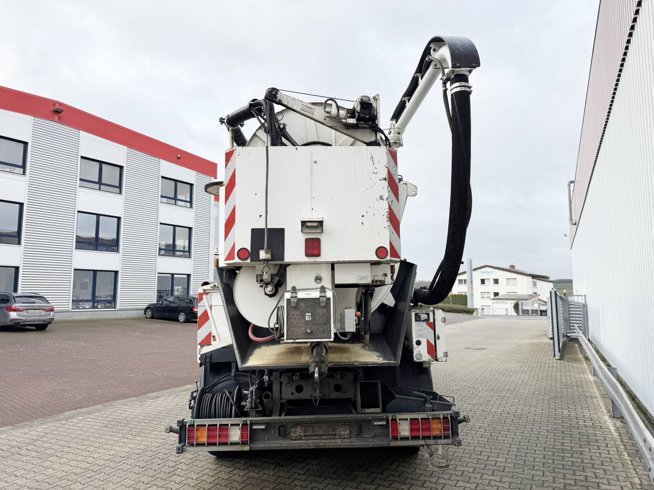 Nákladné auto Mercedes-Benz Actros 2536 L 6x2 Actros 2536 L 6x2, Müller Saug- und Spülwagen ca. 10,5m³, Lenkachse: obrázok 13