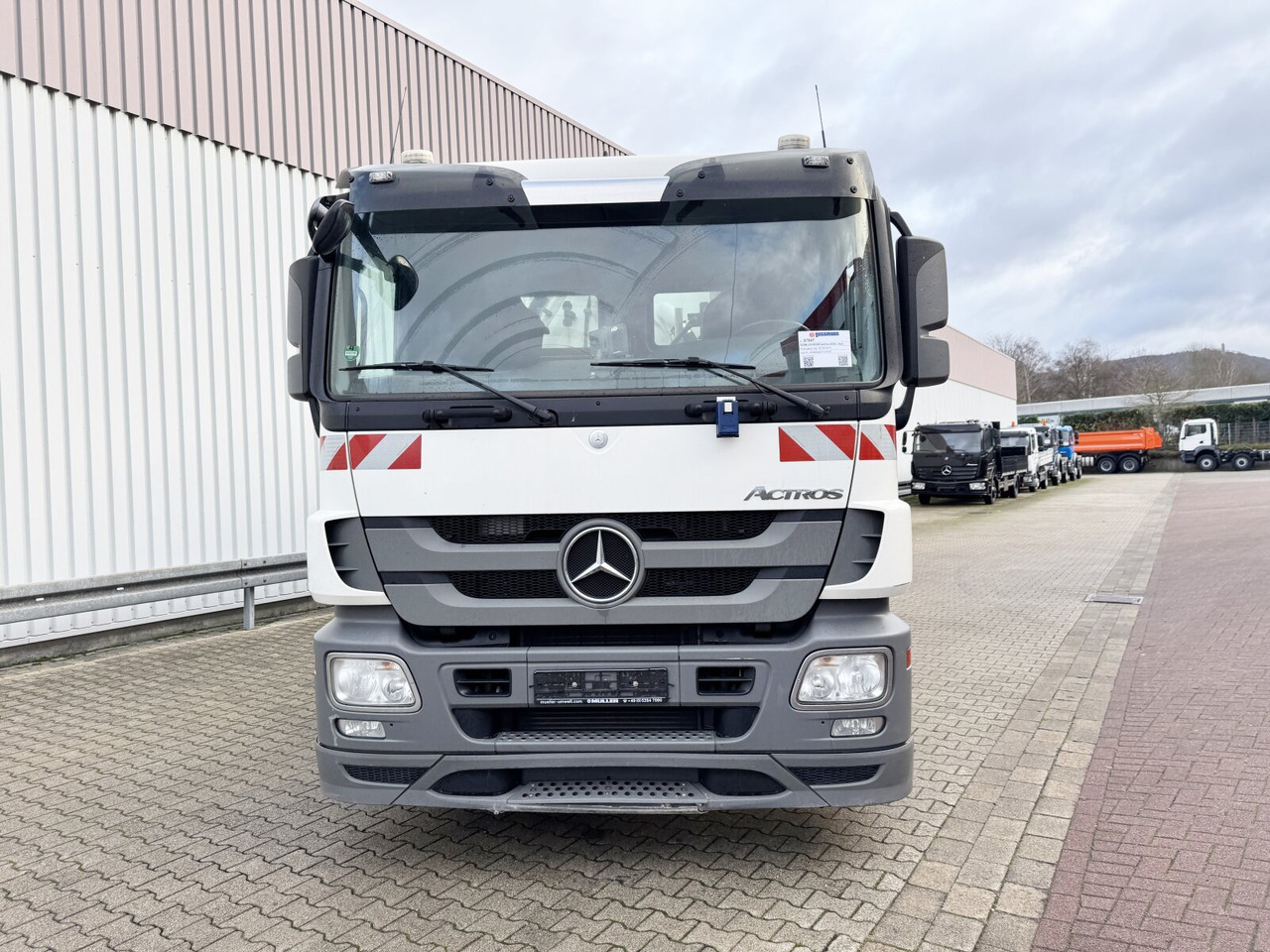 Nákladné auto Mercedes-Benz Actros 2536 L 6x2 Actros 2536 L 6x2, Müller Saug- und Spülwagen ca. 10,5m³, Lenkachse: obrázok 8