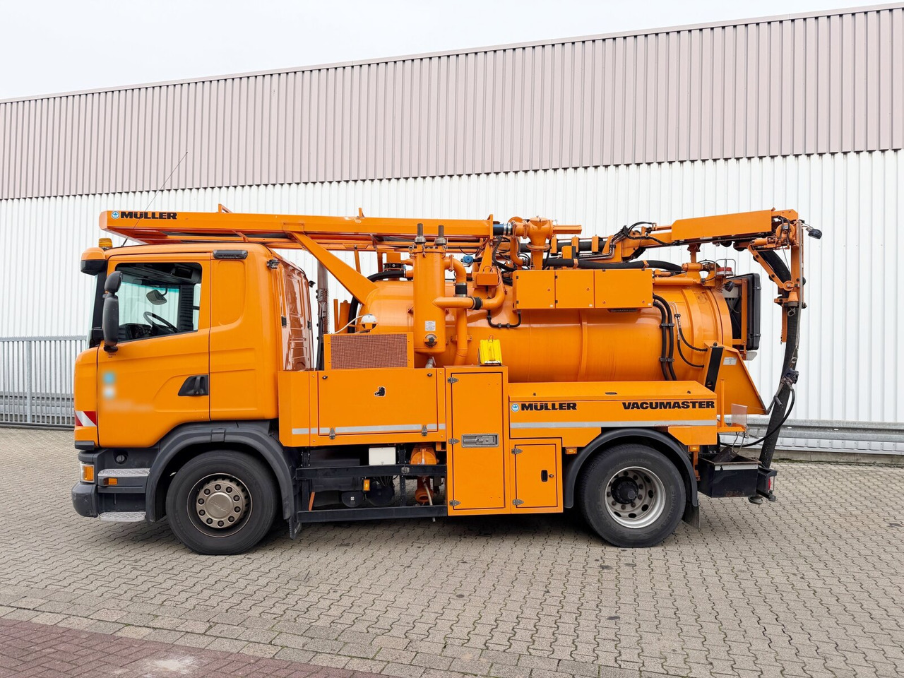 Scania G 320 4x2 G 320 4x2, Müller Vacumaster ca. 5,5m³, Funk - Nákladné auto: obrázok 5 Scania G 320 4x2 G 320 4x2, Müller Vacumaster ca. 5,5m³, Funk - Nákladné auto: obrázok 5