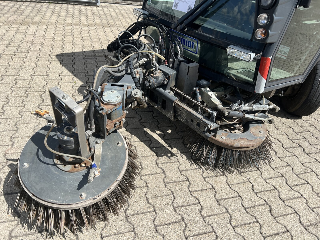 Nákladné auto Schmidt Swingo Compact 200 4x2 Swingo Compact 200 4x2, Kehrmaschine: obrázok 15 Nákladné auto Schmidt Swingo Compact 200 4x2 Swingo Compact 200 4x2, Kehrmaschine: obrázok 15