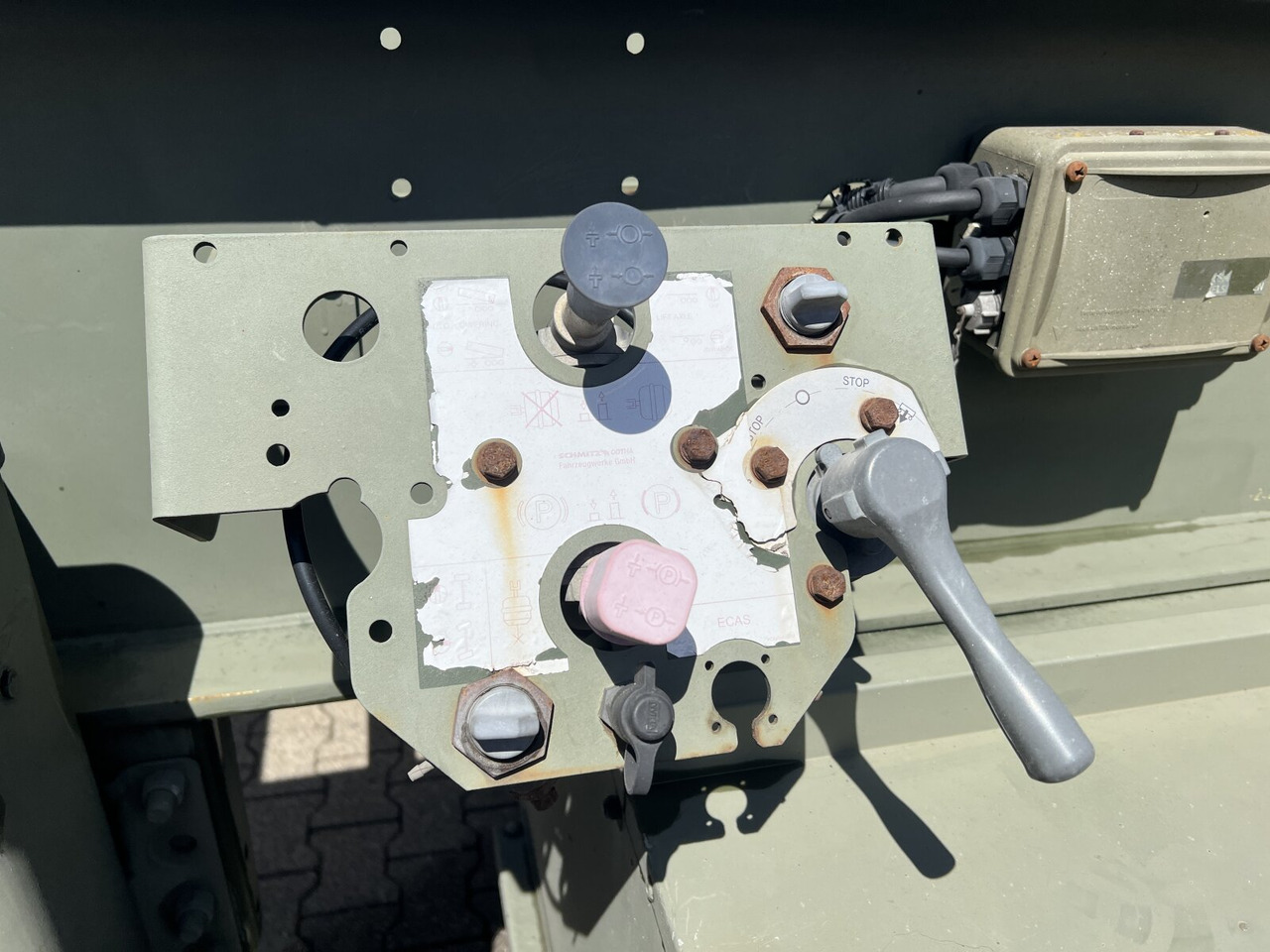 Schmitz Cargobull SCF 24 Containerchassis SCF 24 Containerchassis, 2x20/20/30/40ft, Ex-! - Náves: obrázok 4 Schmitz Cargobull SCF 24 Containerchassis SCF 24 Containerchassis, 2x20/20/30/40ft, Ex-! - Náves: obrázok 4