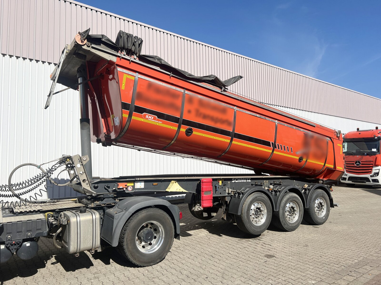 Schmitz Cargobull SKI 24 SL 7.2 SKI 24 SL 7.2, Thermo-Stahlmulde ca. 24m³, Liftachse, E-Verdeck - Náves: obrázok 1 Schmitz Cargobull SKI 24 SL 7.2 SKI 24 SL 7.2, Thermo-Stahlmulde ca. 24m³, Liftachse, E-Verdeck - Náves: obrázok 1