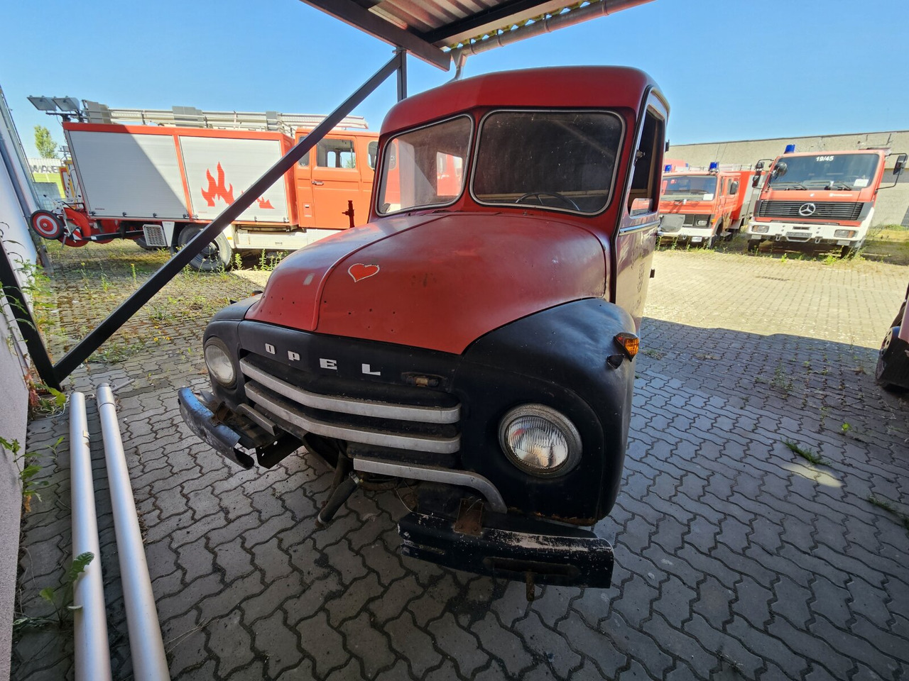 Opel Blitz LF8, Blitz, Oldtimer Feuerwehr, Restaurationsobjekt, Teilespender - Hasičské vozidlo: obrázok 1 Opel Blitz LF8, Blitz, Oldtimer Feuerwehr, Restaurationsobjekt, Teilespender - Hasičské vozidlo: obrázok 1