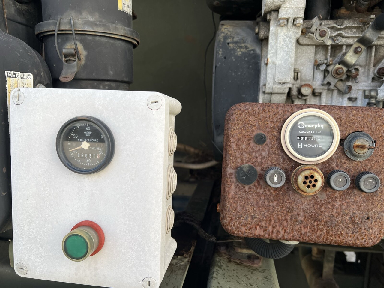 Renault Midliner S170 4x4 Midliner S170 4x4, 6000l Wassertank - Cisternové vozidlo: obrázok 2 Renault Midliner S170 4x4 Midliner S170 4x4, 6000l Wassertank - Cisternové vozidlo: obrázok 2