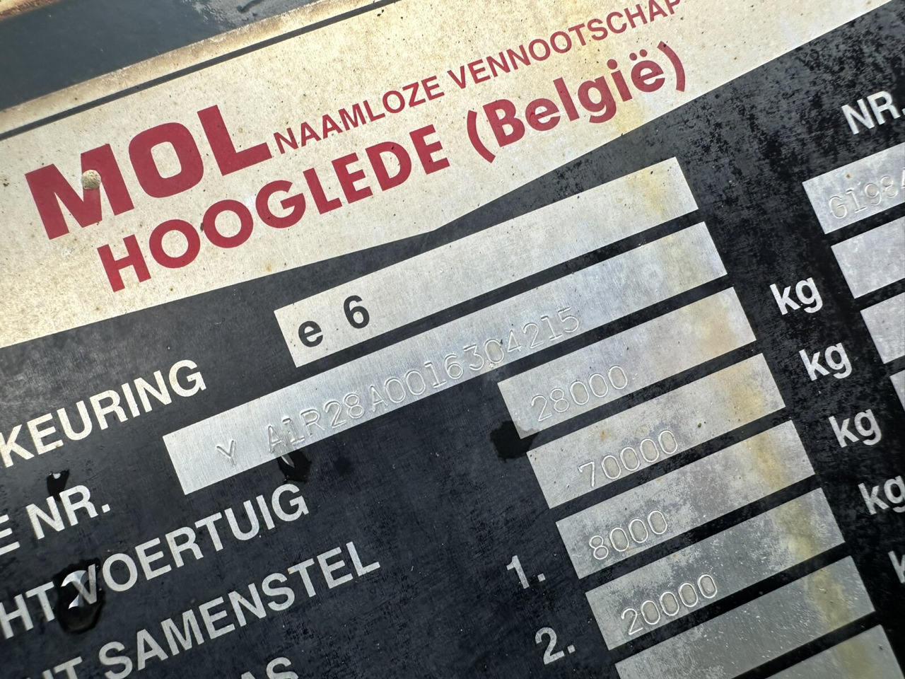 815 4x2 815 4x2 Terminal Tractor, Rangierfahrzeug - Ťahač: obrázok 4 815 4x2 815 4x2 Terminal Tractor, Rangierfahrzeug - Ťahač: obrázok 4