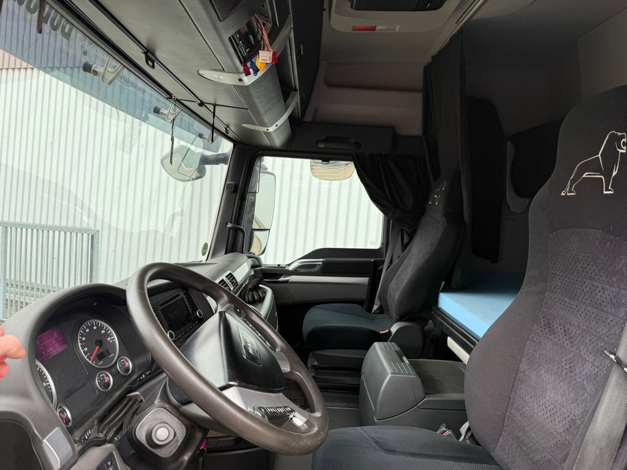 MAN TGX 26.480 6x4 BLS TGX 26.480 6x4 BLS, Retarder, XLX, Standklima, Hydraulik, zGG 90t - Ťahač: obrázok 2 MAN TGX 26.480 6x4 BLS TGX 26.480 6x4 BLS, Retarder, XLX, Standklima, Hydraulik, zGG 90t - Ťahač: obrázok 2