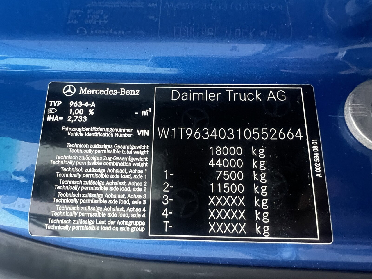 Mercedes-Benz Actros 1843 LS 4x4 HAD Actros 1843 LS 4x4 HAD, HydroDrive, MirrorCam, MultimediaCockpit - Ťahač: obrázok 4 Mercedes-Benz Actros 1843 LS 4x4 HAD Actros 1843 LS 4x4 HAD, HydroDrive, MirrorCam, MultimediaCockpit - Ťahač: obrázok 4
