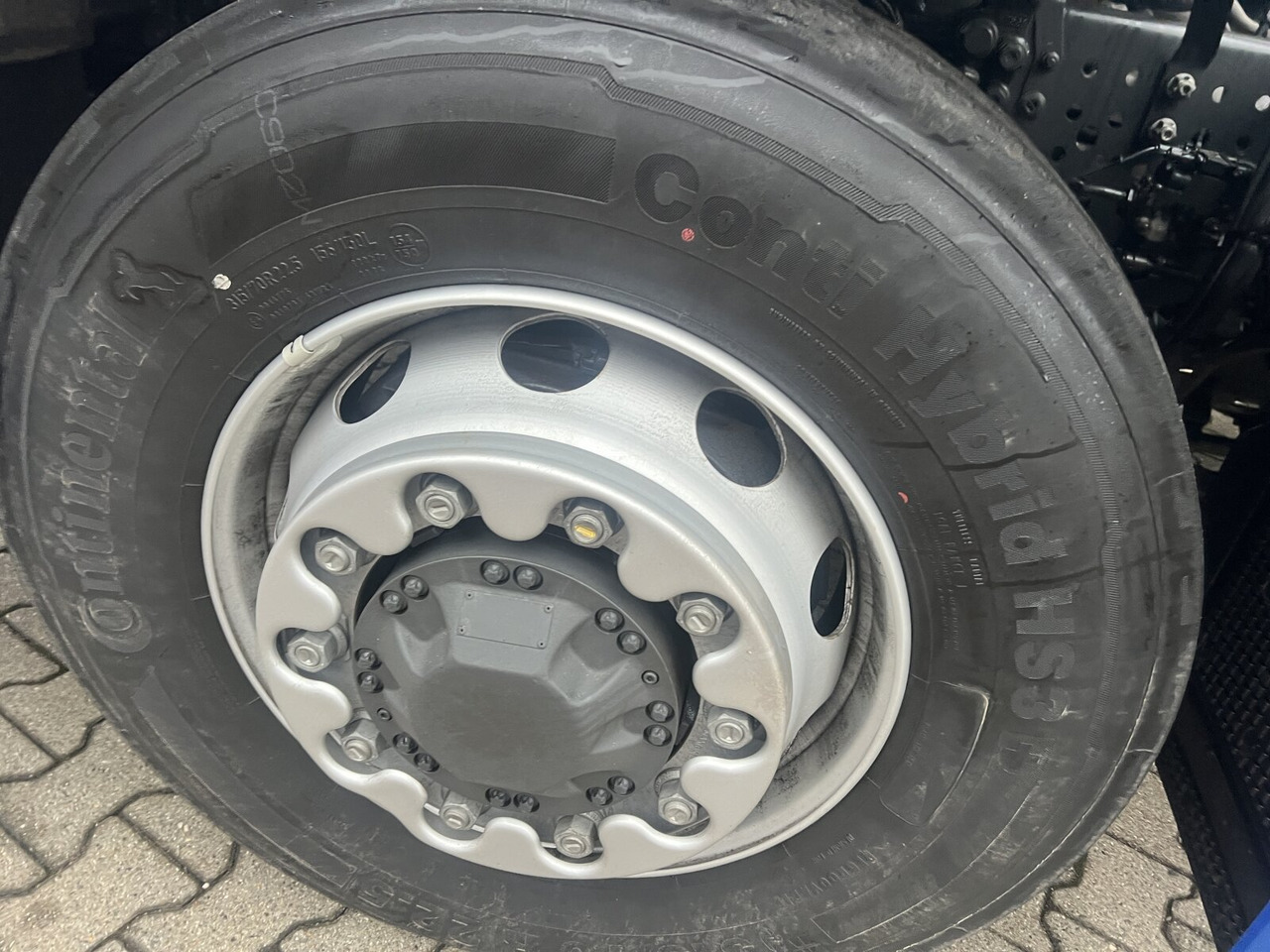 Mercedes-Benz Actros 1843 LS 4x4 HAD Actros 1843 LS 4x4 HAD, HydroDrive, MirrorCam, MultimediaCockpit - Ťahač: obrázok 3 Mercedes-Benz Actros 1843 LS 4x4 HAD Actros 1843 LS 4x4 HAD, HydroDrive, MirrorCam, MultimediaCockpit - Ťahač: obrázok 3