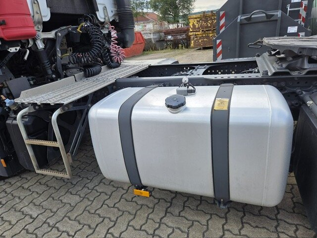 Mercedes-Benz Actros 1846 LS 4x2 Actros 1846 LS 4x2 MultimediaCockpit, StreamSpace, ADR - Ťahač: obrázok 2 Mercedes-Benz Actros 1846 LS 4x2 Actros 1846 LS 4x2 MultimediaCockpit, StreamSpace, ADR - Ťahač: obrázok 2