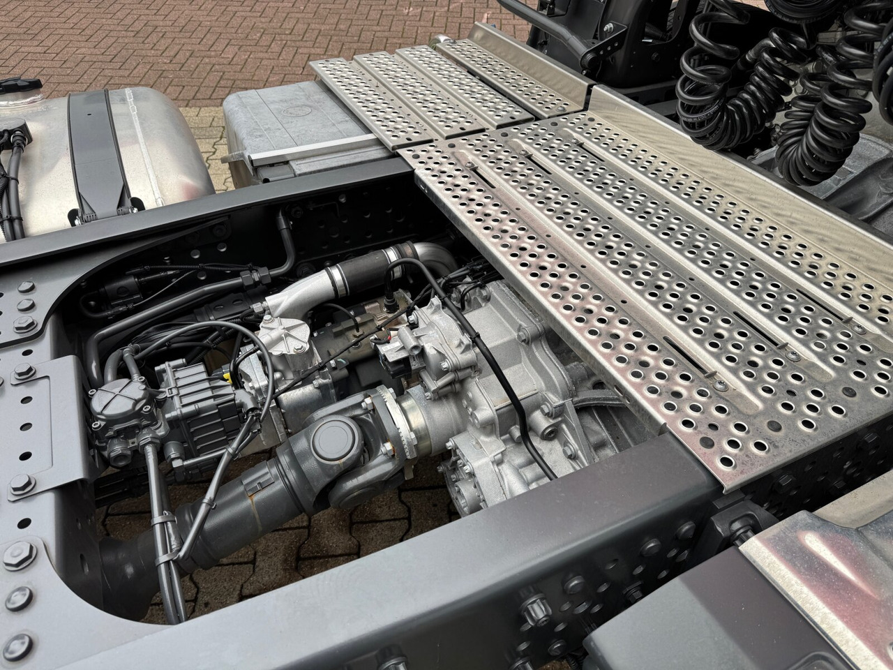 Mercedes-Benz Actros 2648 LS 6x2 Actros 2648 LS 6x2, Retarder, Liftachse, MirrorCam, StreamSpace, Navi, LED - Ťahač: obrázok 2 Mercedes-Benz Actros 2648 LS 6x2 Actros 2648 LS 6x2, Retarder, Liftachse, MirrorCam, StreamSpace, Navi, LED - Ťahač: obrázok 2