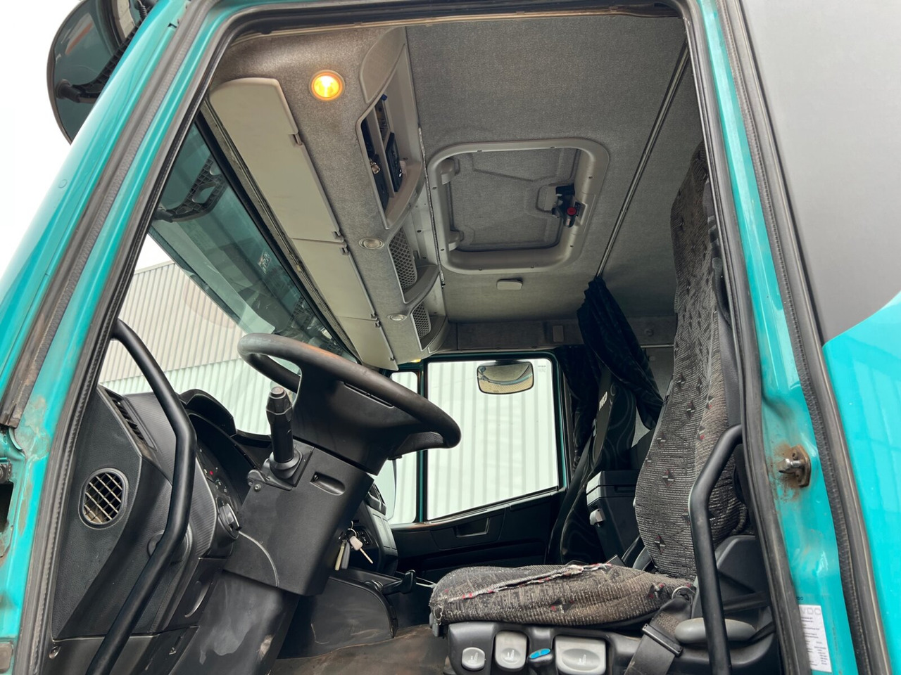 Stralis AT440S46TZ 6x4 Stralis AT440S46TZ 6x4, EEV, Kipphydraulik - Ťahač: obrázok 2 Stralis AT440S46TZ 6x4 Stralis AT440S46TZ 6x4, EEV, Kipphydraulik - Ťahač: obrázok 2