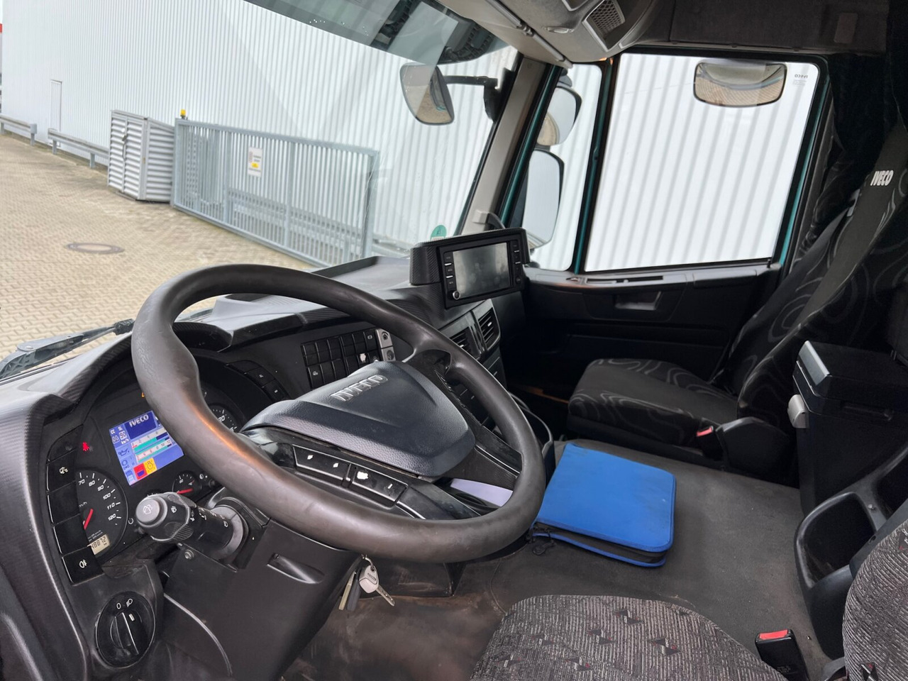 Stralis AT440S46TZ 6x4 Stralis AT440S46TZ 6x4, EEV, Kipphydraulik - Ťahač: obrázok 3 Stralis AT440S46TZ 6x4 Stralis AT440S46TZ 6x4, EEV, Kipphydraulik - Ťahač: obrázok 3