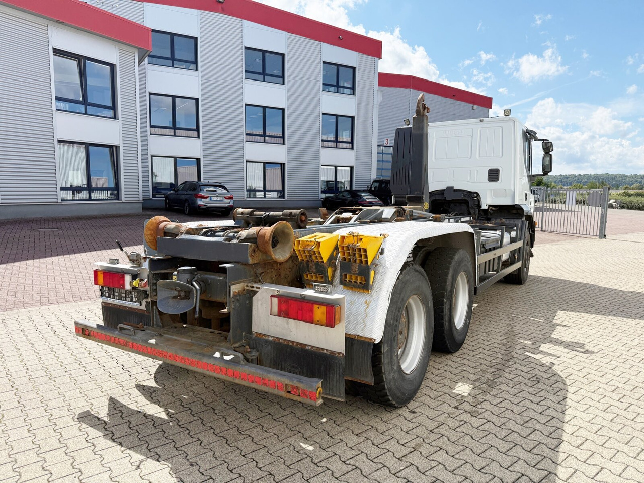 Hákový nosič kontajnerov Trakker AT380T45/P 6x4 Trakker AT380T45/P 6x4, EEV: obrázok 9 Hákový nosič kontajnerov Trakker AT380T45/P 6x4 Trakker AT380T45/P 6x4, EEV: obrázok 9