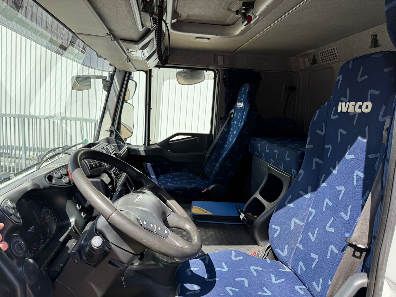 Hákový nosič kontajnerov Trakker AT380T45/P 6x4 Trakker AT380T45/P 6x4, EEV: obrázok 15 Hákový nosič kontajnerov Trakker AT380T45/P 6x4 Trakker AT380T45/P 6x4, EEV: obrázok 15