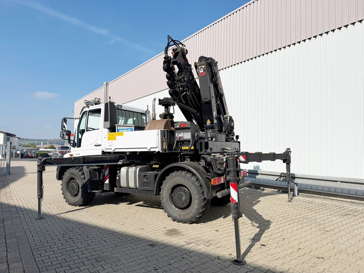 Unimog U400 4x4 U400 4x4, Frontzapfwelle, Heckkran Hiab XS 144-E4 HiDuo, Seilwinde, Funk - Autožeriav: obrázok 3 Unimog U400 4x4 U400 4x4, Frontzapfwelle, Heckkran Hiab XS 144-E4 HiDuo, Seilwinde, Funk - Autožeriav: obrázok 3