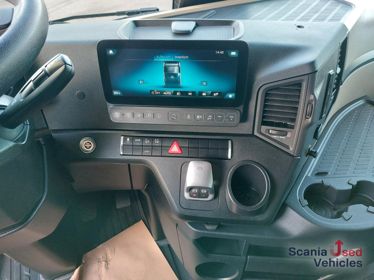 MERCEDES-BENZ 1845L Edscha - NUR KOMPLETT m. ANH.!!! - Plachtové nákladné vozidlo: obrázok 3 MERCEDES-BENZ 1845L Edscha - NUR KOMPLETT m. ANH.!!! - Plachtové nákladné vozidlo: obrázok 3