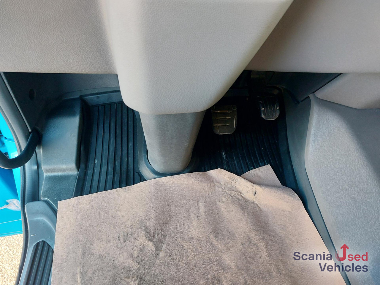 SCANIA R 450 B6x2*4NA - Sklápač: obrázok 4 SCANIA R 450 B6x2*4NA - Sklápač: obrázok 4