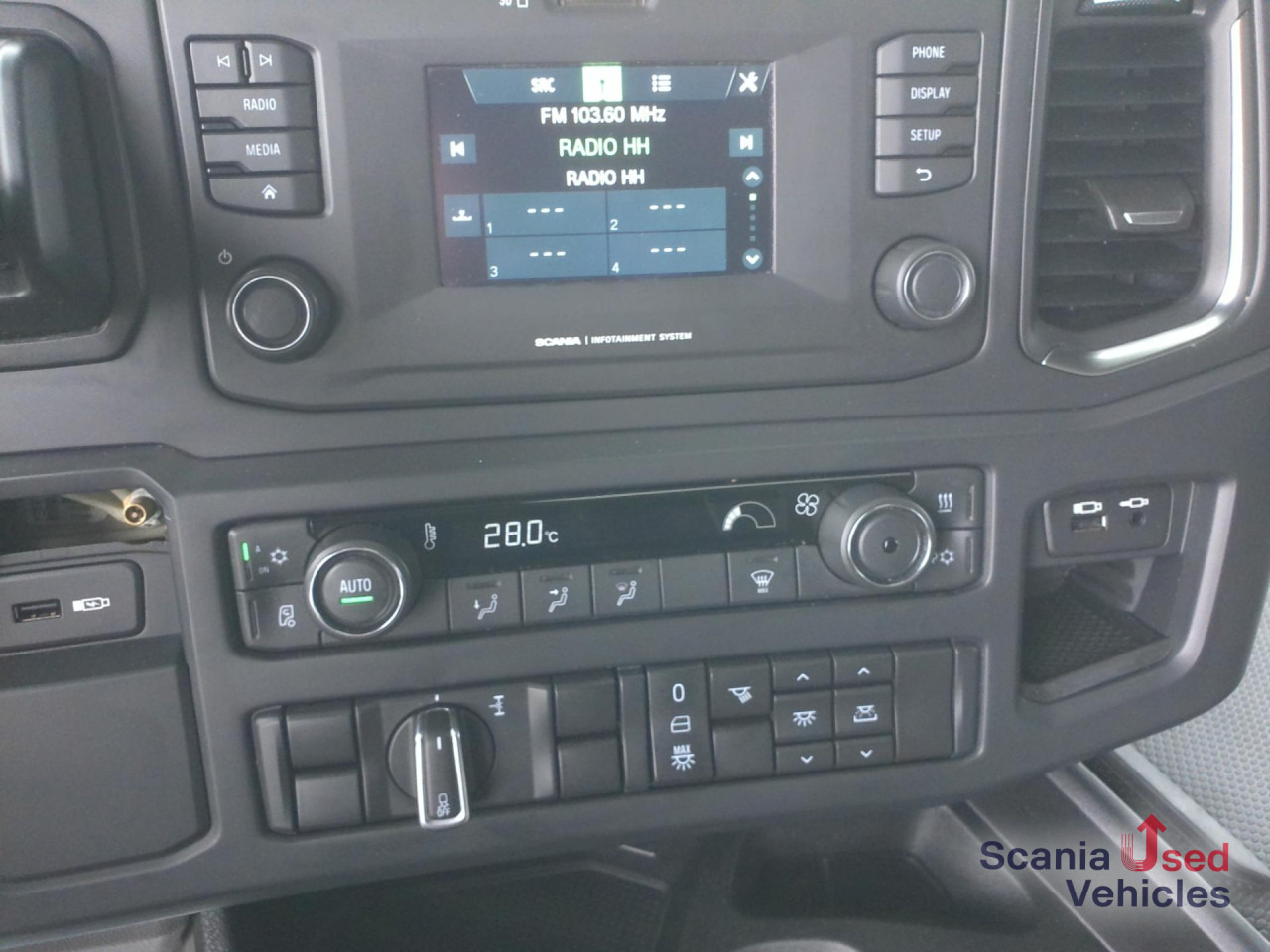 SCANIA R 410 A4x2NA - Ťahač: obrázok 3 SCANIA R 410 A4x2NA - Ťahač: obrázok 3