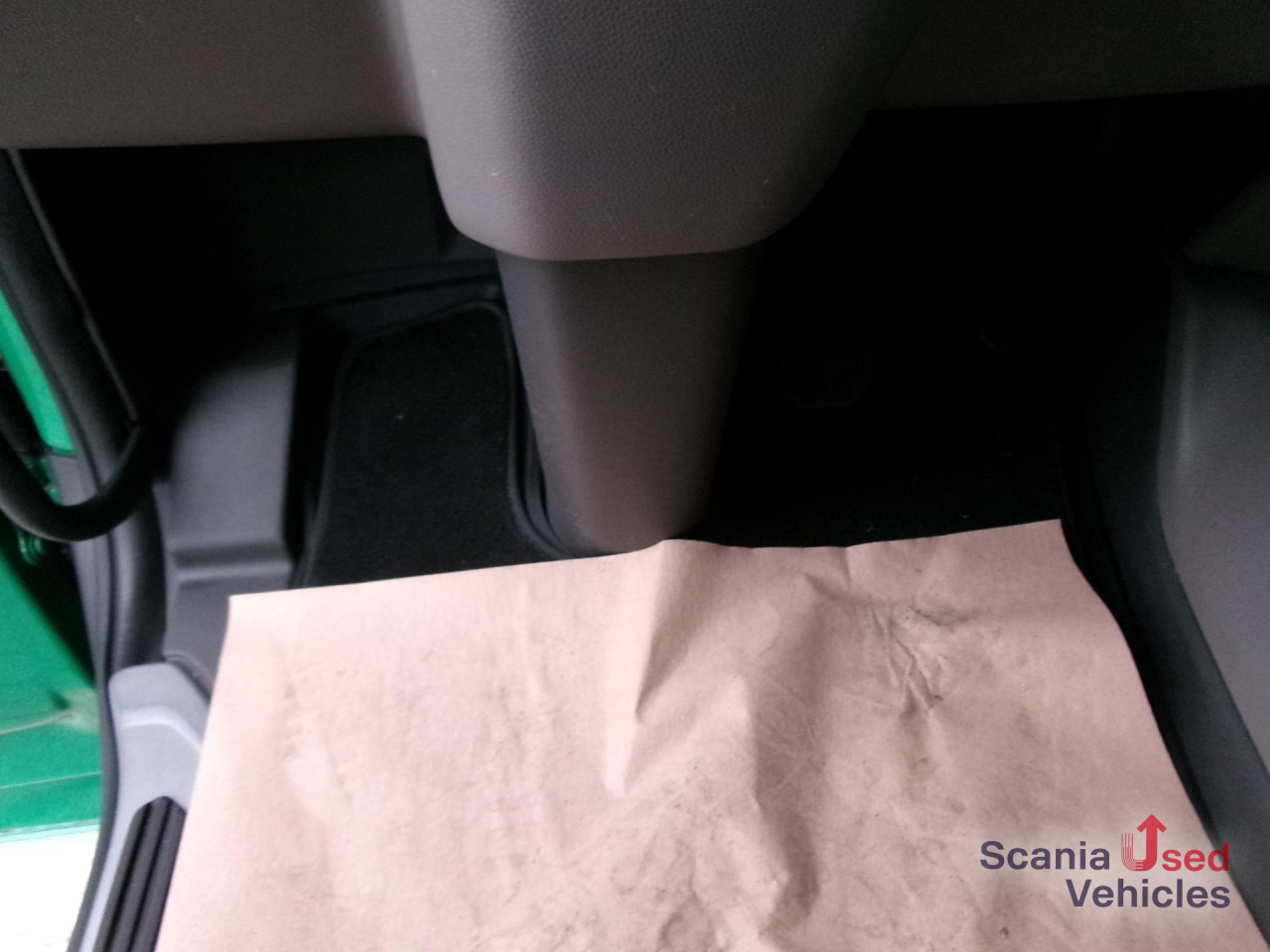 SCANIA R 450 A4x2EB 2 Tanks Standklima TOP!!! - Ťahač: obrázok 2 SCANIA R 450 A4x2EB 2 Tanks Standklima TOP!!! - Ťahač: obrázok 2