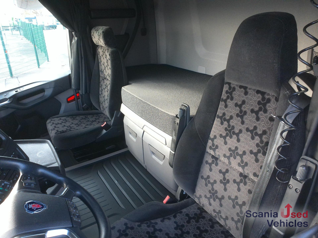 Ťahač SCANIA R 460 A4x2NA: obrázok 15 Ťahač SCANIA R 460 A4x2NA: obrázok 15