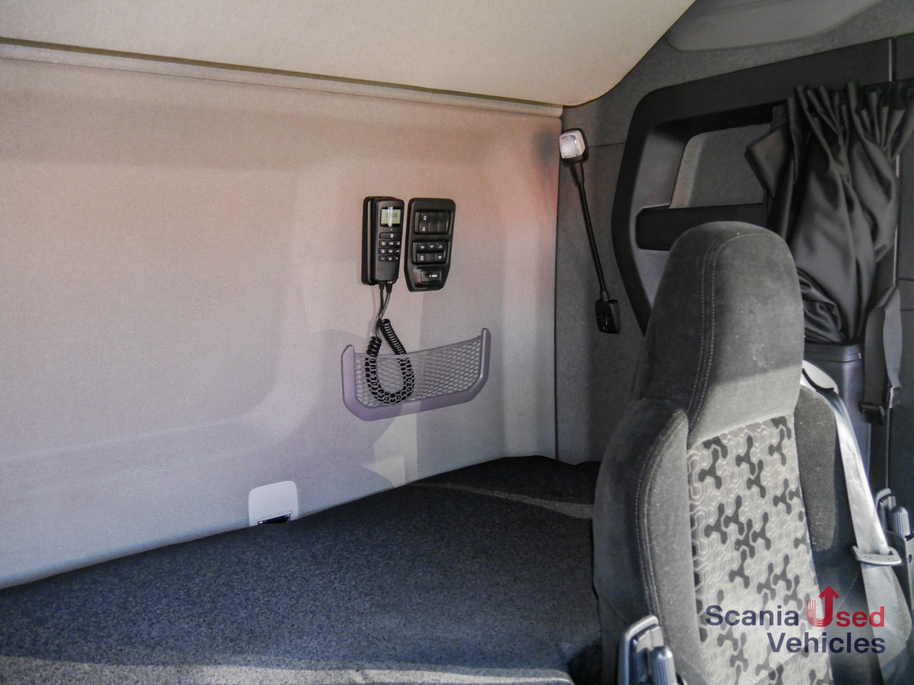 SCANIA R 460 A4x2EB - SUPER - - Ťahač: obrázok 2 SCANIA R 460 A4x2EB - SUPER - - Ťahač: obrázok 2