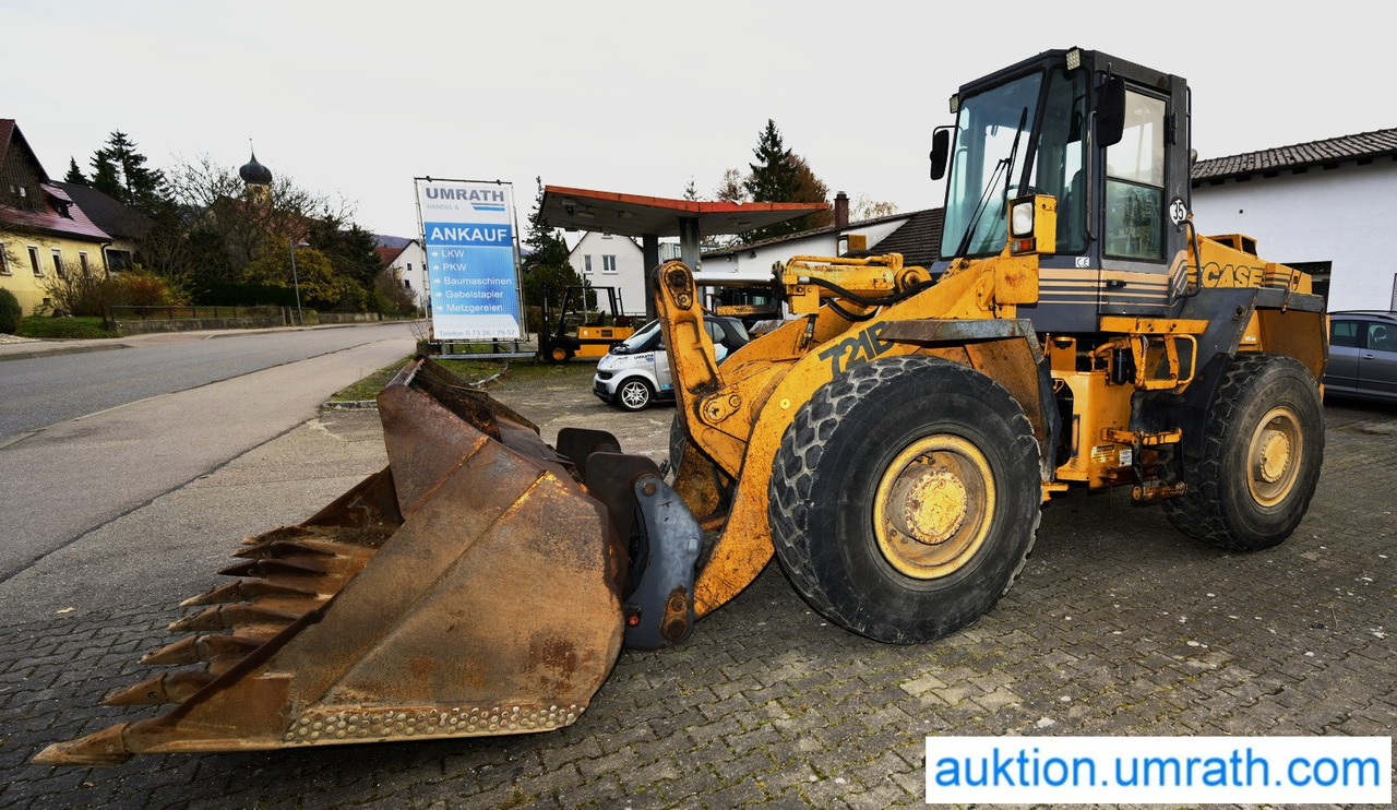 CASE 721 B - Kolesový nakladač: obrázok 1 CASE 721 B - Kolesový nakladač: obrázok 1