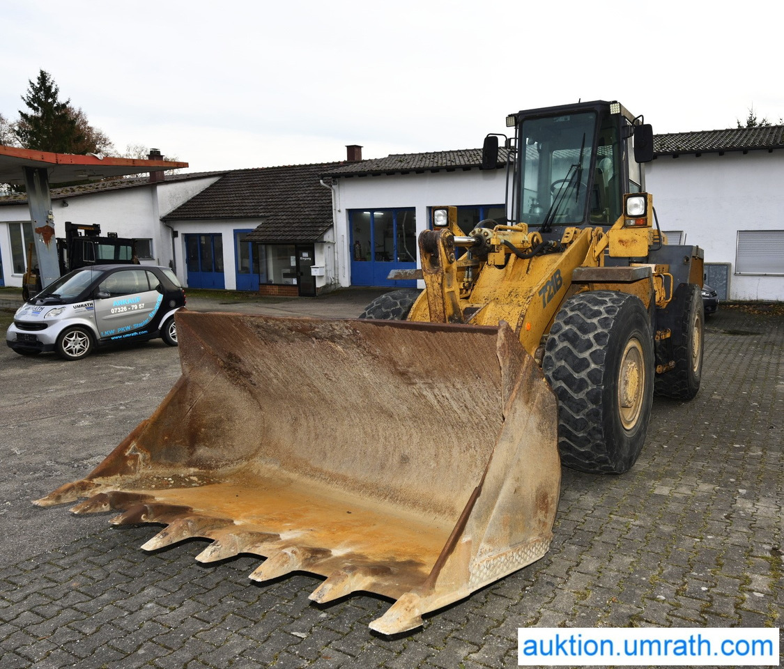 CASE 721 B - Kolesový nakladač: obrázok 2 CASE 721 B - Kolesový nakladač: obrázok 2