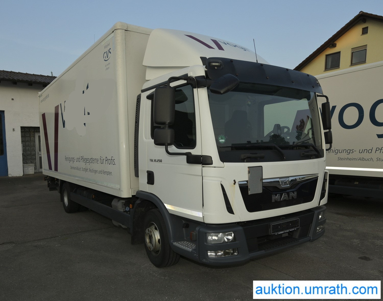 MAN (V182) TGL 12.250 4x2 L/BL Koffer Ladebordwand Klimaautomatik NAVI Luftfederung Automatikgetriebe EURO 6 - Skříňový nákladní auto: obrázok 3 MAN (V182) TGL 12.250 4x2 L/BL Koffer Ladebordwand Klimaautomatik NAVI Luftfederung Automatikgetriebe EURO 6 - Skříňový nákladní auto: obrázok 3