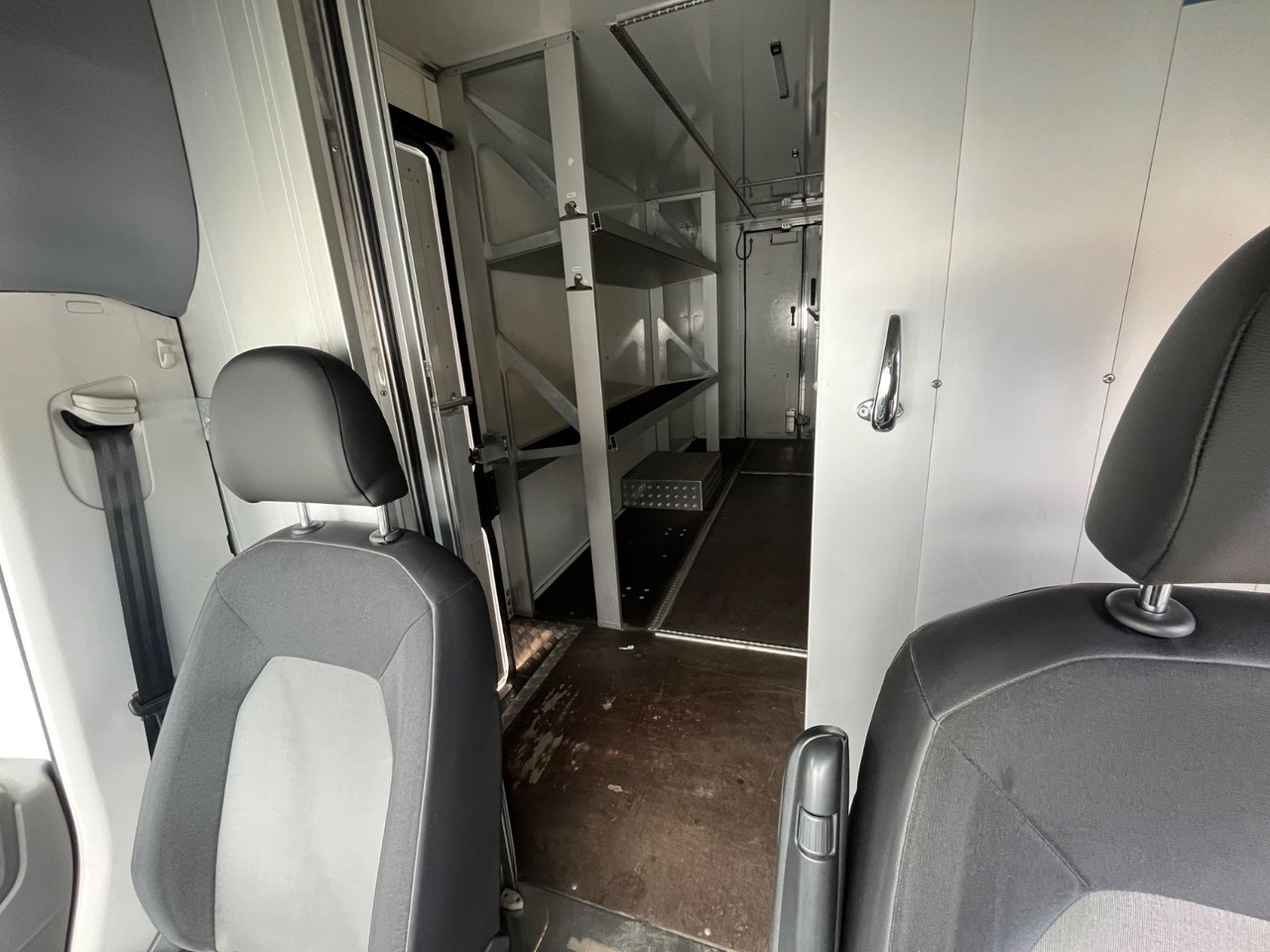 Dodávka skriňová nadstavba MAN TGE 5.180 RKB Koffer Turboladerschaden: obrázok 8