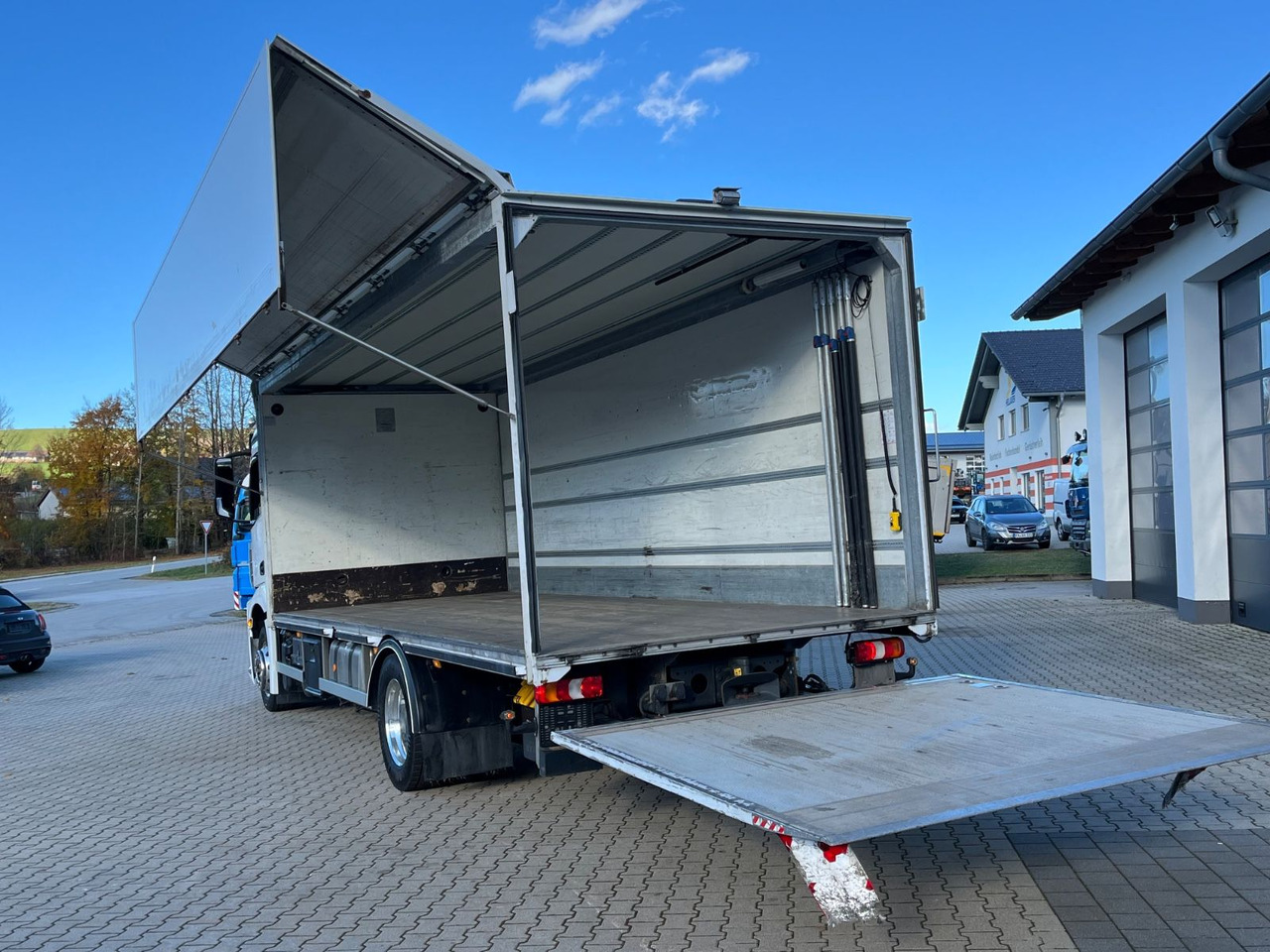 Mercedes-Benz Antos 1836 Klappwand Getränkekoffer beheizt - Přepravník nápojů: obrázok 5 Mercedes-Benz Antos 1836 Klappwand Getränkekoffer beheizt - Přepravník nápojů: obrázok 5