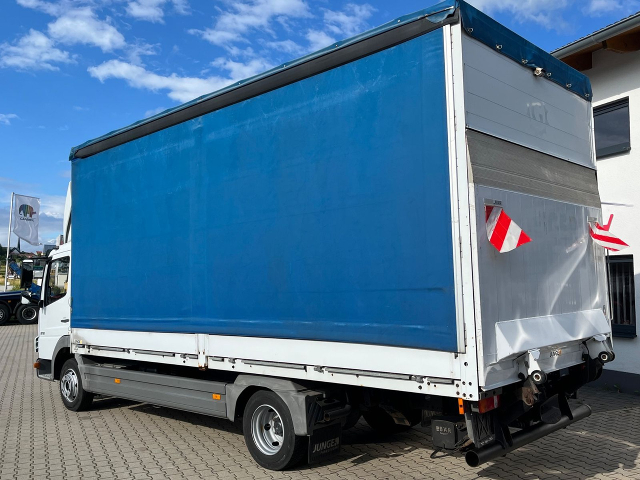 Mercedes-Benz Atego 818 Klima Sperre 74100KM 2,70 Ladehöhe - Plachtová dodávka: obrázok 5 Mercedes-Benz Atego 818 Klima Sperre 74100KM 2,70 Ladehöhe - Plachtová dodávka: obrázok 5