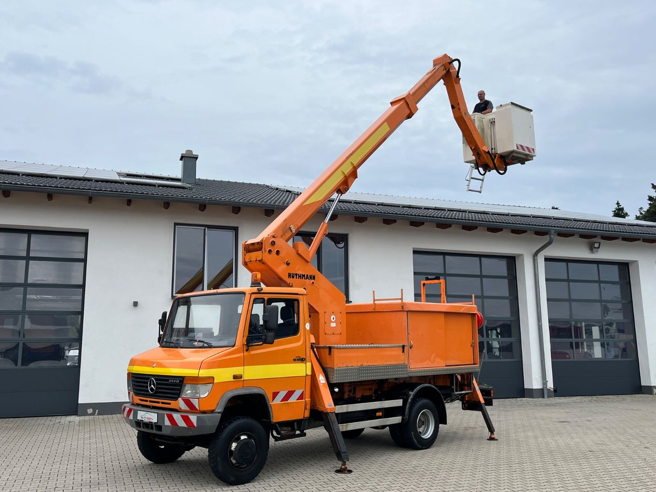 Mercedes-Benz Vario 814 DA 4x4 Ruthmann T 170 - Automobilová plošina: obrázok 1 Mercedes-Benz Vario 814 DA 4x4 Ruthmann T 170 - Automobilová plošina: obrázok 1