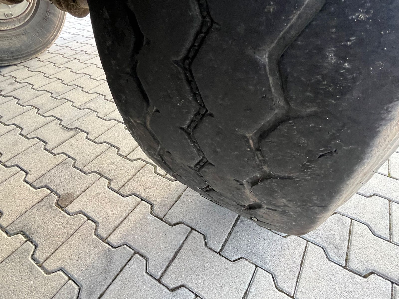 Náves sklápěcí Schwarzmüller 2 Achs Alu Kippmulde Trommelbremse: obrázok 13