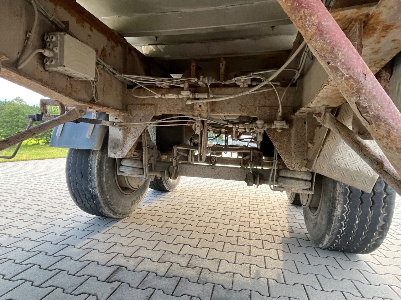 Náves sklápěcí Schwarzmüller 2 Achs Alu Kippmulde Trommelbremse: obrázok 12